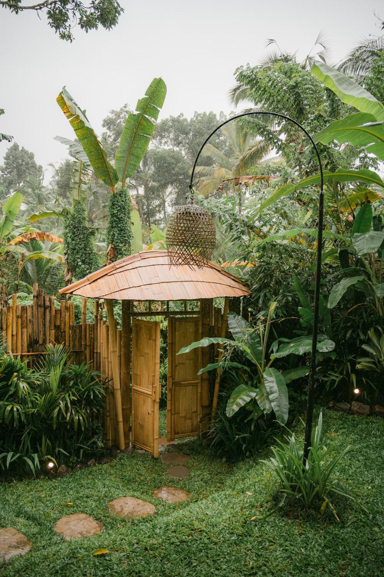 فيلا Alamvaya Bali Bamboo House سيديمين المظهر الخارجي الصورة