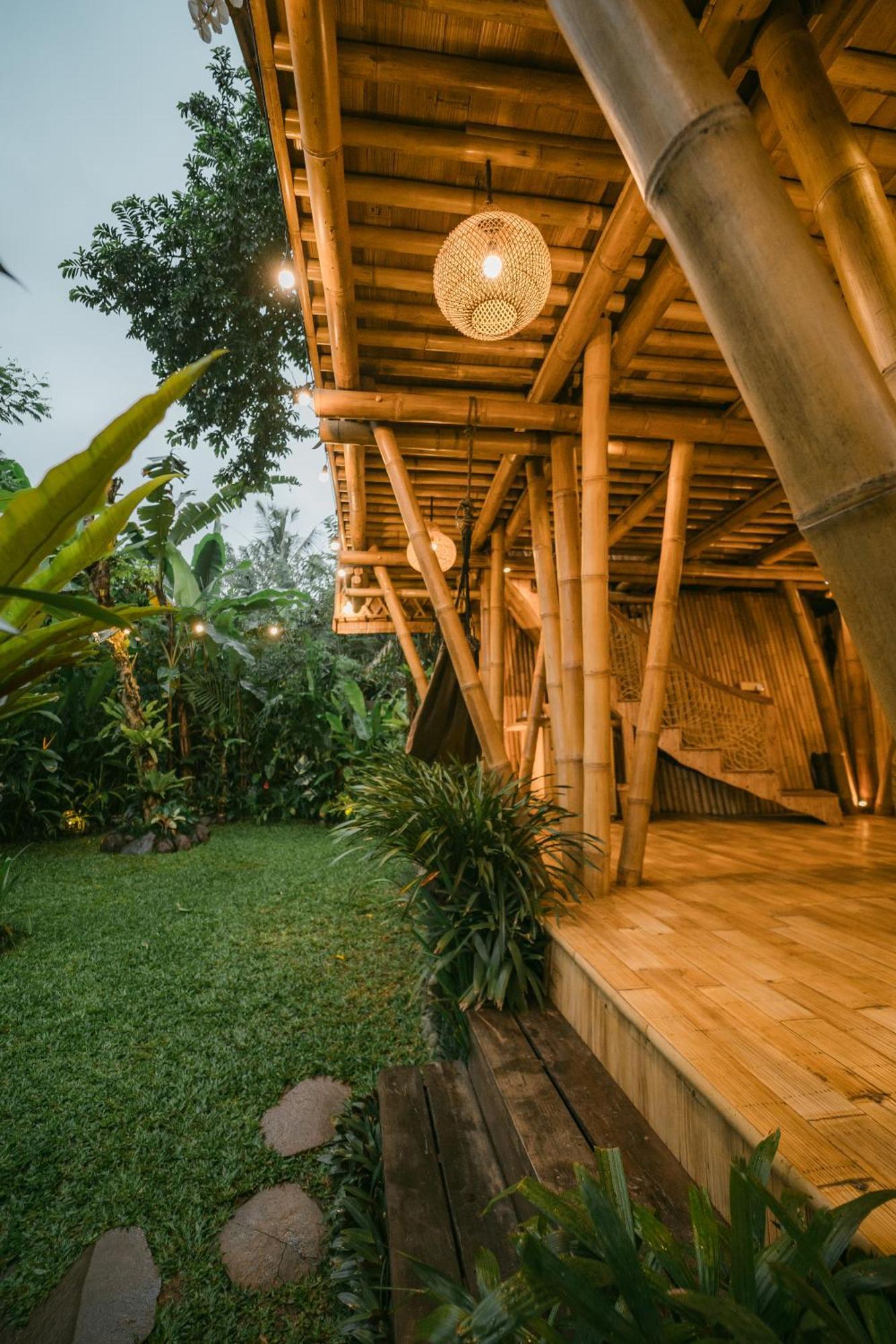 فيلا Alamvaya Bali Bamboo House سيديمين المظهر الخارجي الصورة