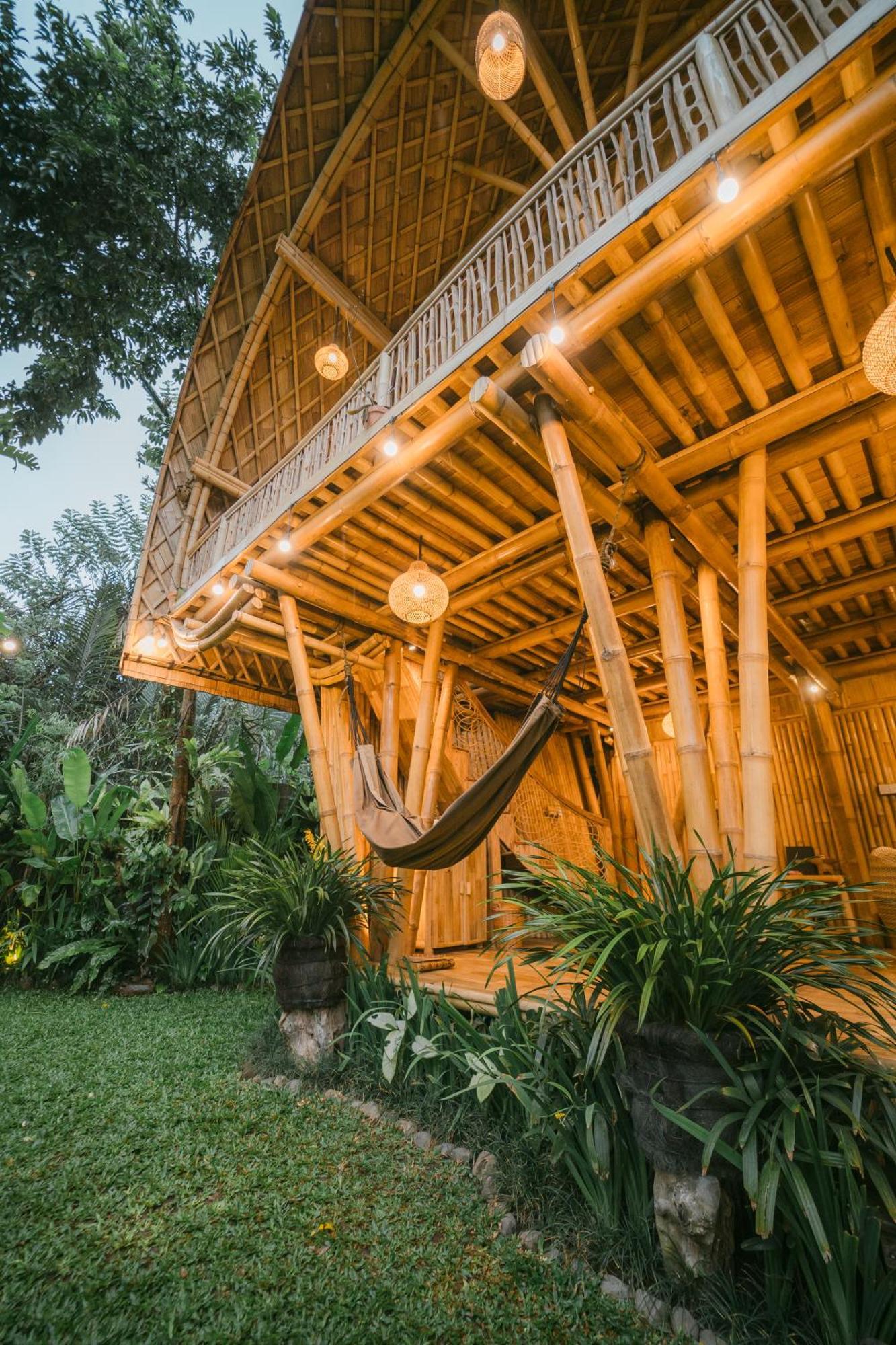 فيلا Alamvaya Bali Bamboo House سيديمين المظهر الخارجي الصورة